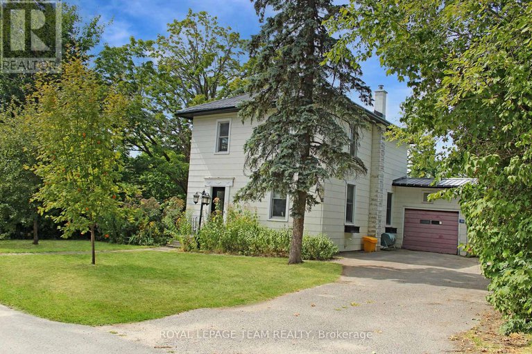 28764656/191-dalkeith-street/pakenham/mississippi-mills/ontario/K0A2X0_2