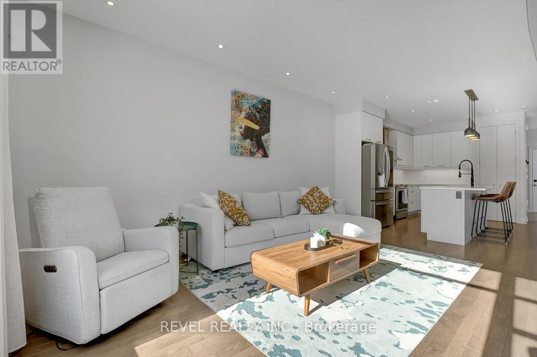 29397994/870-quartet-avenue/riverside-southgloucester-glen/ottawa/ontario/K1X0C6_7