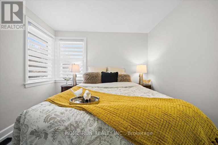 27817510/841-iroquois-road/mckellar-heightsglabar-park/ottawa/ontario/K2A3N3_7