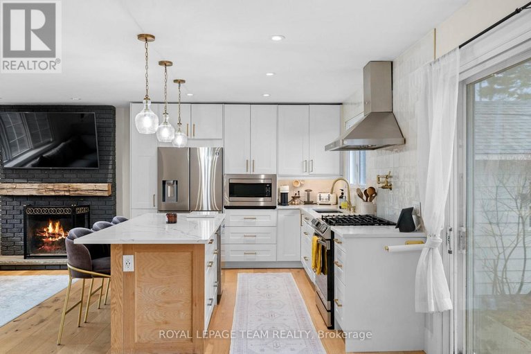 29651251/185-lacroix-avenue/bilberry-creekqueenswood-heights/ottawa/ontario/K1E1K2_18