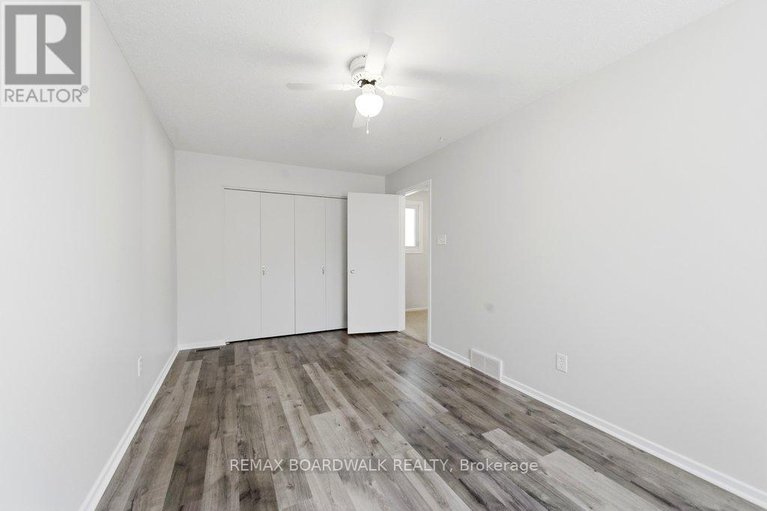 29640034/47-2210-loyola-avenue/beaconwood/ottawa/ontario/K1J8H5_19