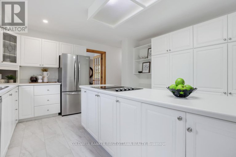 29229710/1921-ramsay-concession-11a-concession-e/mississippi-mills-ramsay-twp/mississippi-mills/ontario/K0A1A0_16