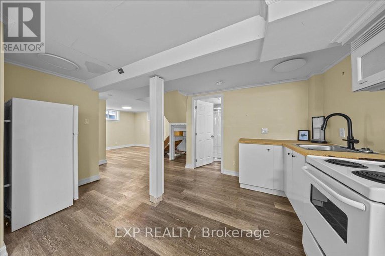 29312744/494-wentworth-avenue/woodroffe/ottawa/ontario/K2B5K1_26