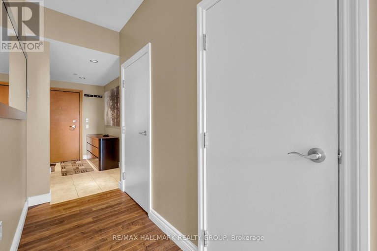 28466999/509-90-george-street/lower-townbyward-market/ottawa/ontario/K1N0A8_3