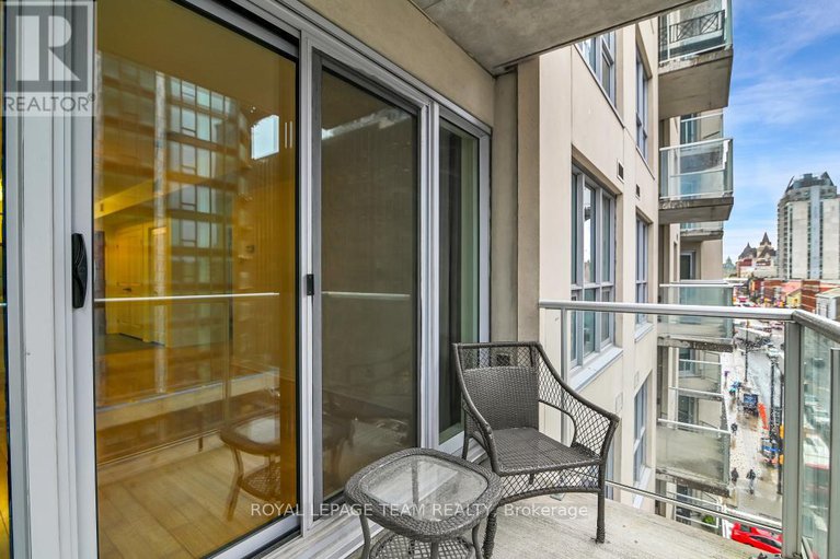 29353562/703-242-rideau-street/sandy-hill/ottawa/ontario/K1N0B7_20