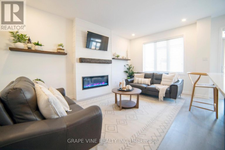 28962954/2057-caltra-crescent/half-moon-bay/ottawa/ontario/K2J6V4_15