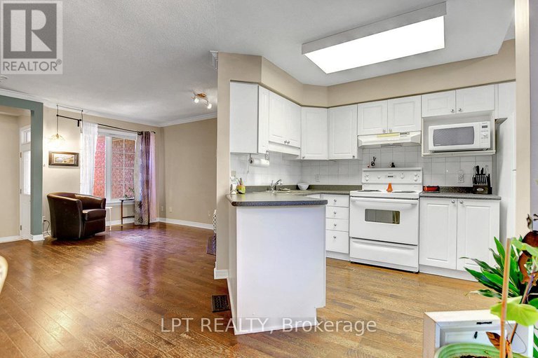 29018996/204-forestglade-crescent/hunt-club-park/ottawa/ontario/K1G6A7_10