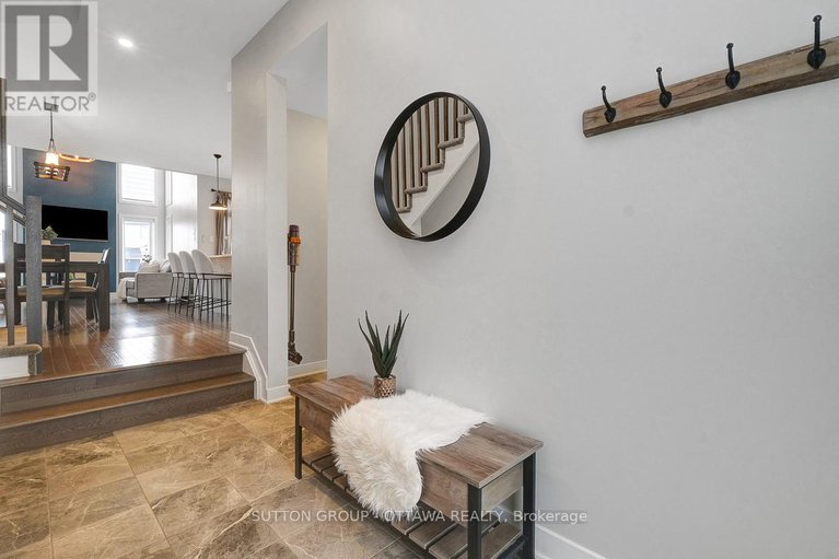 28755525/4949-abbott-street-e/emerald-meadowstrailwest/ottawa/ontario/K2S1E7_5