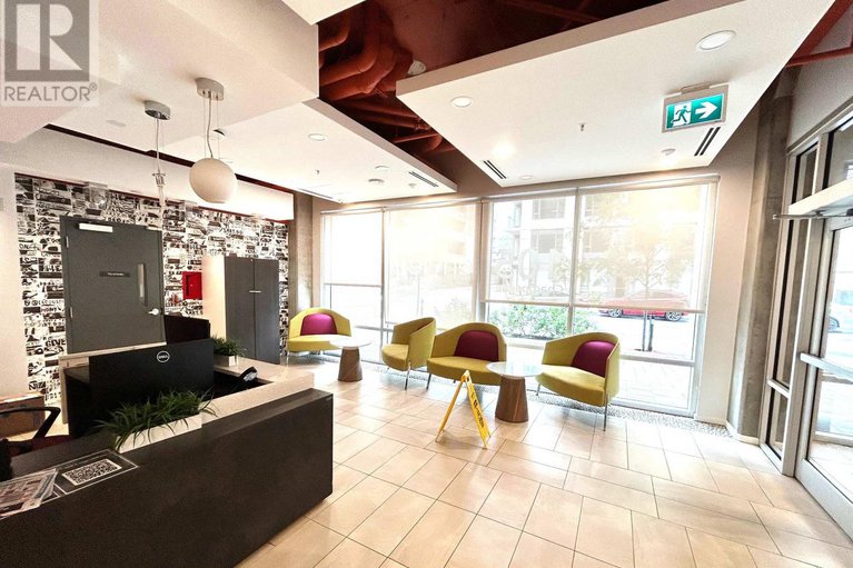 29414754/1817-105-champagne-avenue/west-centre-town/ottawa/ontario/K1S4P3_4