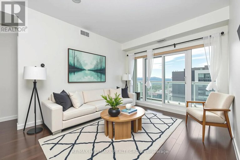 28537362/ph1-2702-242-rideau-street/sandy-hill/ottawa/ontario/K1N0B7_17