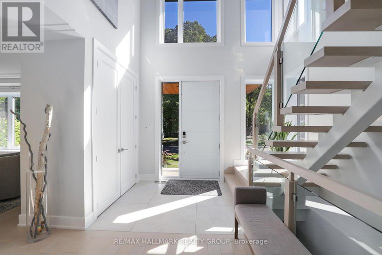 29296779/668-mansfield-avenue/laurentianview/ottawa/ontario/K2A2T6_4