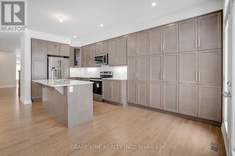 28743049/525-pimiwidon-street/cfb-rockcliffe-and-area/ottawa/ontario/K1K5A1_22