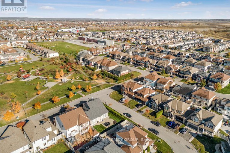 28457626/347-mirabeau-terrace/avalon-east/ottawa/ontario/K4A0R4_7