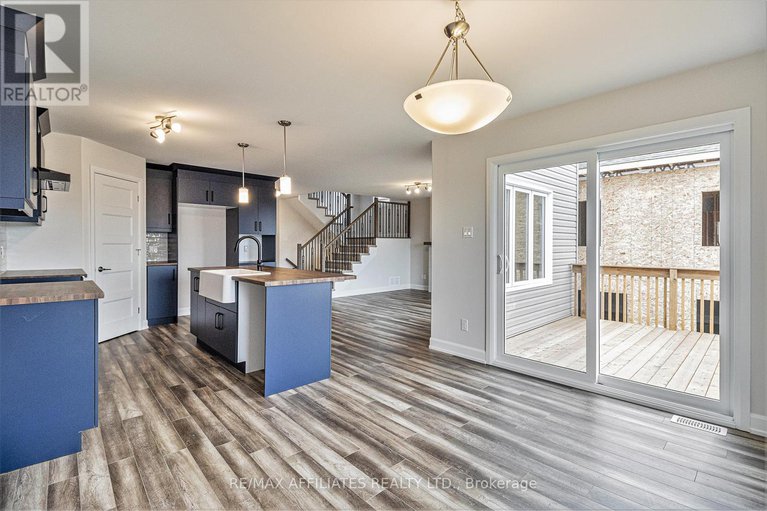 27359364/lot-43-falcon-drive/southwest-park/russell/ontario/K4R1E5_5