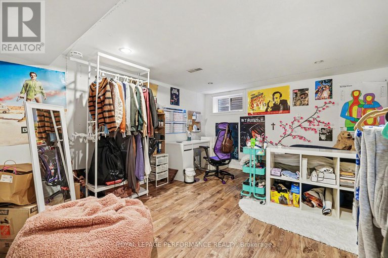 29356021/157-russell-avenue/sandy-hill/ottawa/ontario/K1N7X3_20