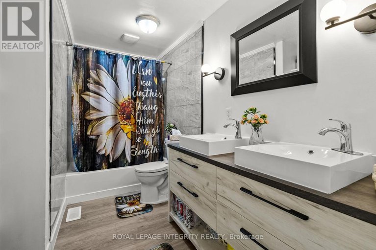 29000534/3485-mccarthy-road/hunt-clubwestern-community/ottawa/ontario/K1V8Z9_20