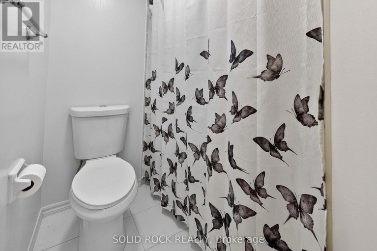 29198225/b-76-seyton-drive/westcliffe-estates/ottawa/ontario/K2H8W4_22