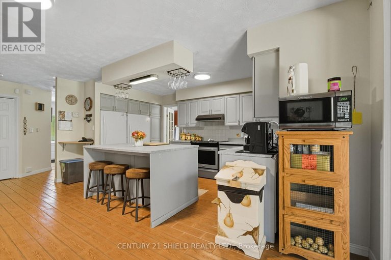 29689160/4555-glen-roy-road/south-glengarry-charlottenburgh-twp/south-glengarry/ontario/K0C1L0_25