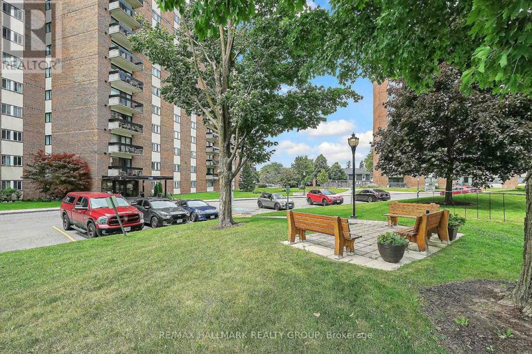 29672101/203-1505-baseline-road/copeland-park/ottawa/ontario/K2C3L4_40