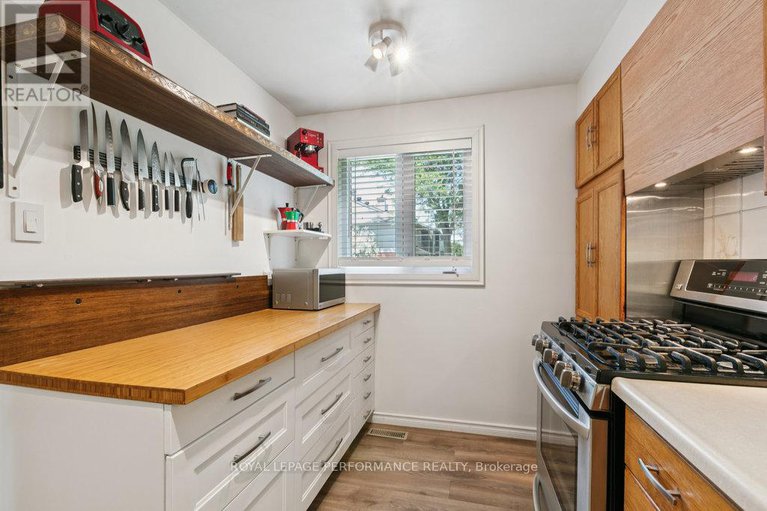 28575649/75-1646-du-sommet-place/chateauneuf/ottawa/ontario/K1C4Y9_10