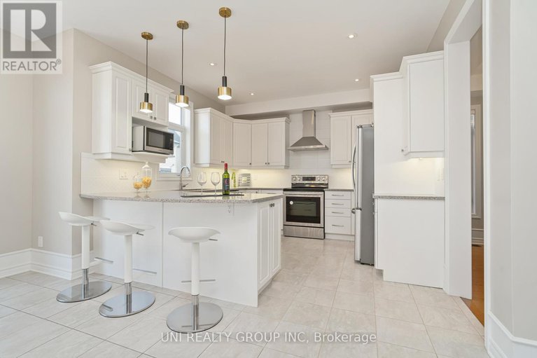 28643706/172-cambie-road/riverside-southgloucester-glen/ottawa/ontario/K1X0A7_10