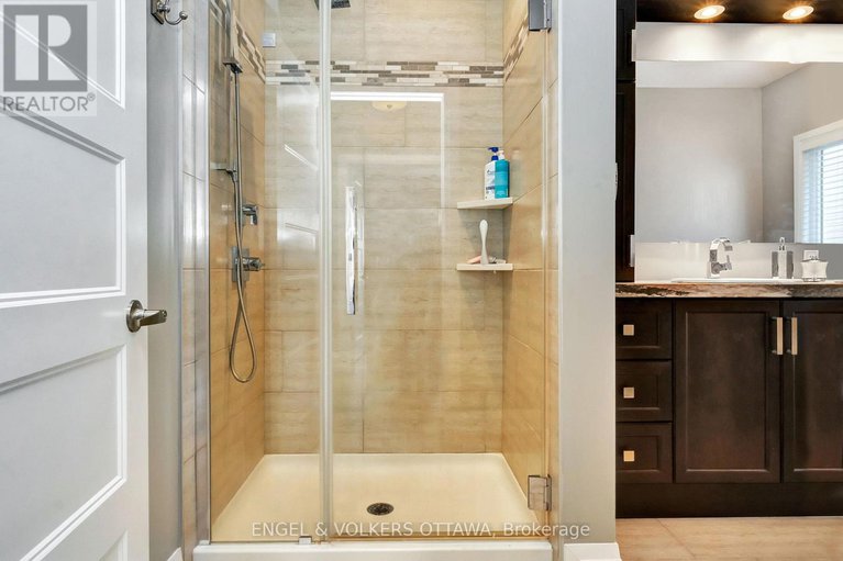 28893468/304-colmar-street/embrun/russell/ontario/K0A1W0_25