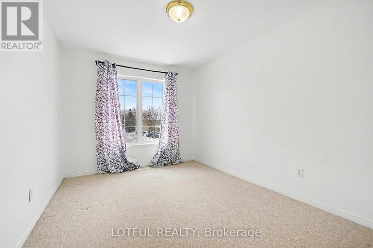 29228355/13-villandry-street/barrhaven-east/ottawa/ontario/K2G6X7_20