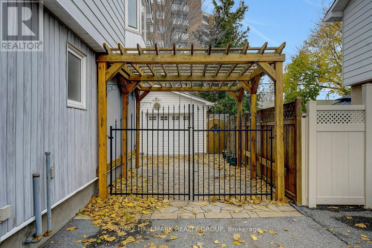 29127828/1865-elmridge-drive/beacon-hill-south/ottawa/ontario/K1J8G7_3