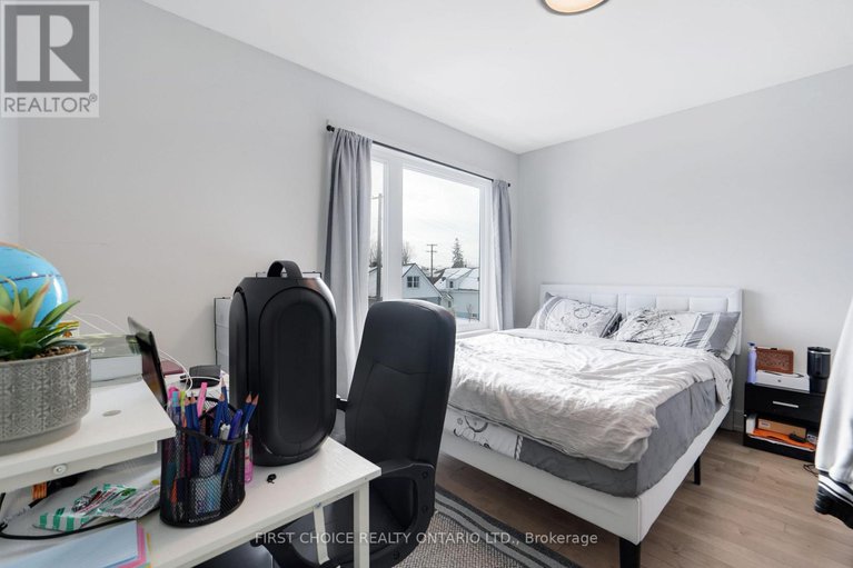 29428404/269-queen-mary-street/overbrookcastle-heights/ottawa/ontario/K1K1X1_18