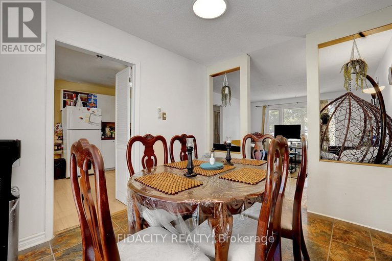 29664921/2336-ogilvie-road/beacon-hill-north/ottawa/ontario/K1J7N6_6