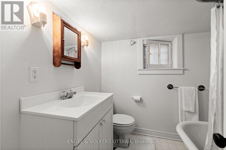 29066920/10-allan-place/glebe/ottawa/ontario/K1S3T1_26