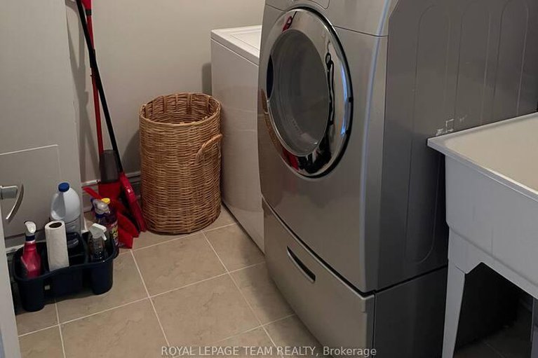 29303827/161-harmattan-avenue/stittsville-north/ottawa/ontario/K2S0G3_15