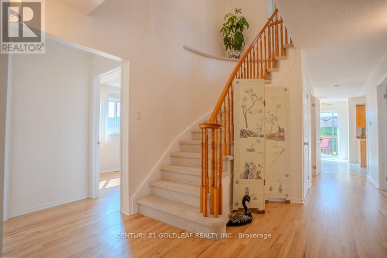 28627502/612-chenier-way/fallingbrookpineridge/ottawa/ontario/K4A1R1_22