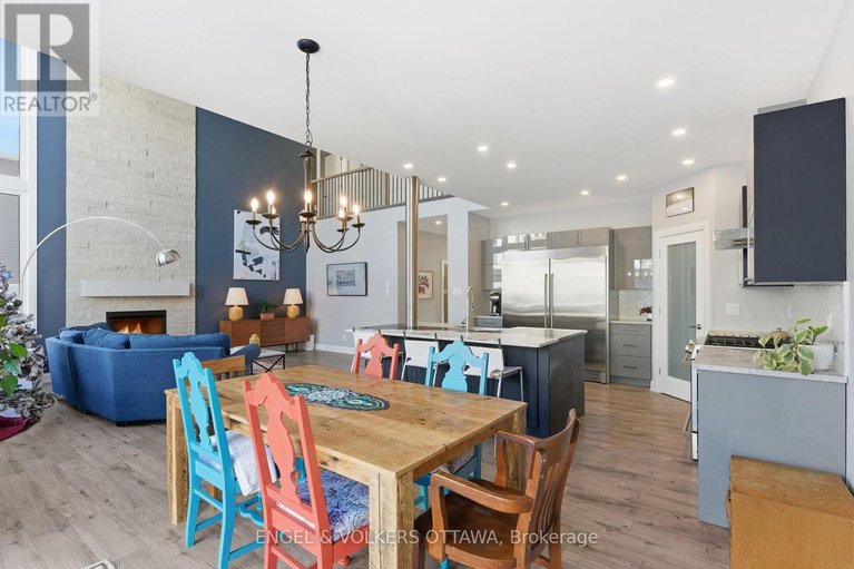 29326743/640-meadowridge-circle/carp/ottawa/ontario/K0A1L0_8