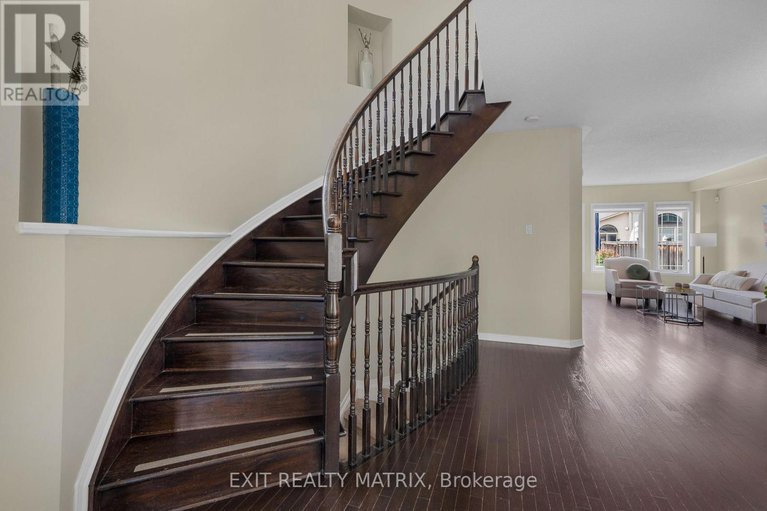 28923460/441-june-court/mer-bleuebradley-estatesanderson-park/ottawa/ontario/K1W0C9_5