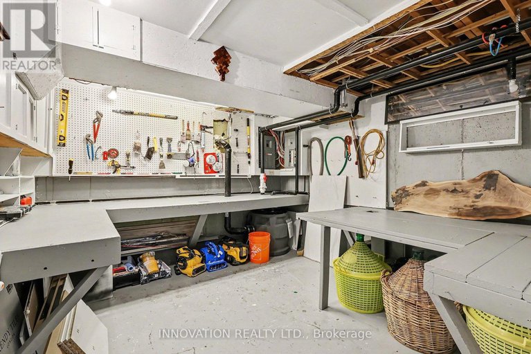 29348169/1458-rhea-place/cedardale/ottawa/ontario/K1V1H1_18