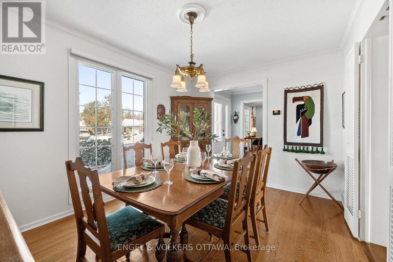 29330205/1336-cahill-drive/south-keys/ottawa/ontario/K1V7K4_6