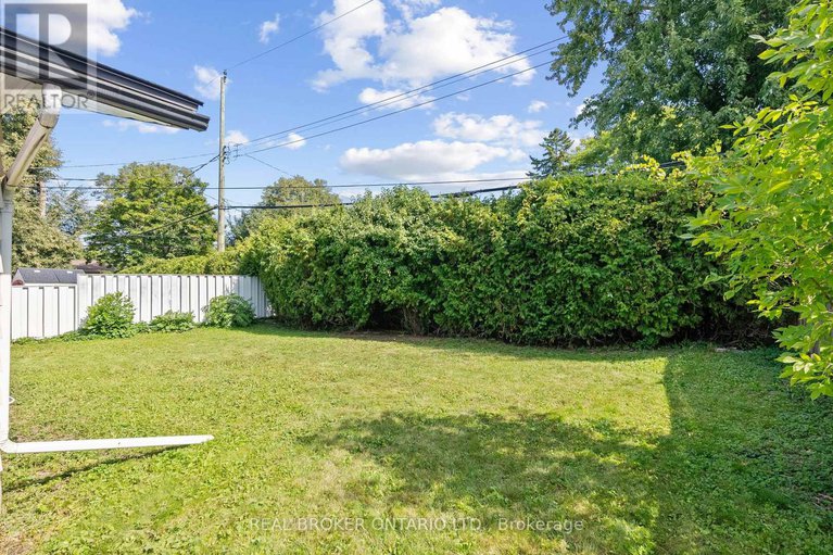 28879794/2931-southmore-drive-e/riverside-park-south/ottawa/ontario/K1V6Z2_42