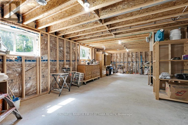 28759798/22-rideau-crossing-crescent/north-grenville-twp-kemptville-east/north-grenville/ontario/K0G1J0_39