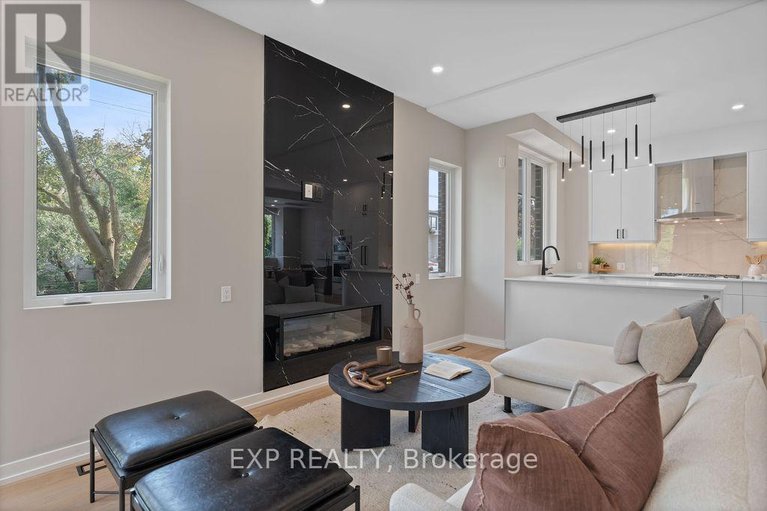 28843557/630-tweedsmuir-avenue/westborohampton-park/ottawa/ontario/K1Z5P5_5