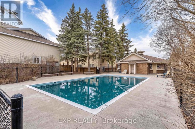 29647556/378-valade-crescent/fallingbrookpineridge/ottawa/ontario/K4A2V8_50