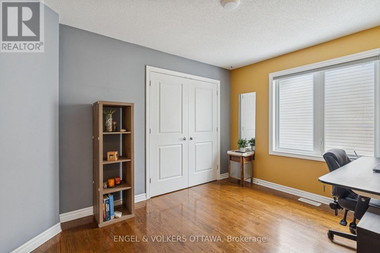 29377560/76-frontenac-boulevard/embrun/russell/ontario/K0A1W0_36