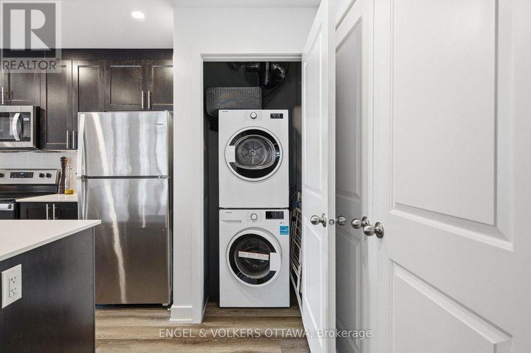 29187162/b-310-tulum-crescent/emerald-meadowstrailwest/ottawa/ontario/K2S2Y4_26