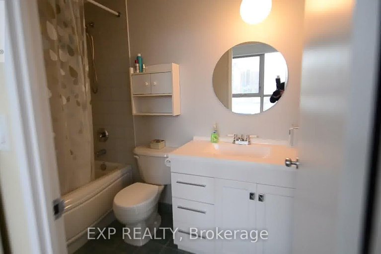 29318256/502-179-george-street/lower-townbyward-market/ottawa/ontario/K1N1J8_12