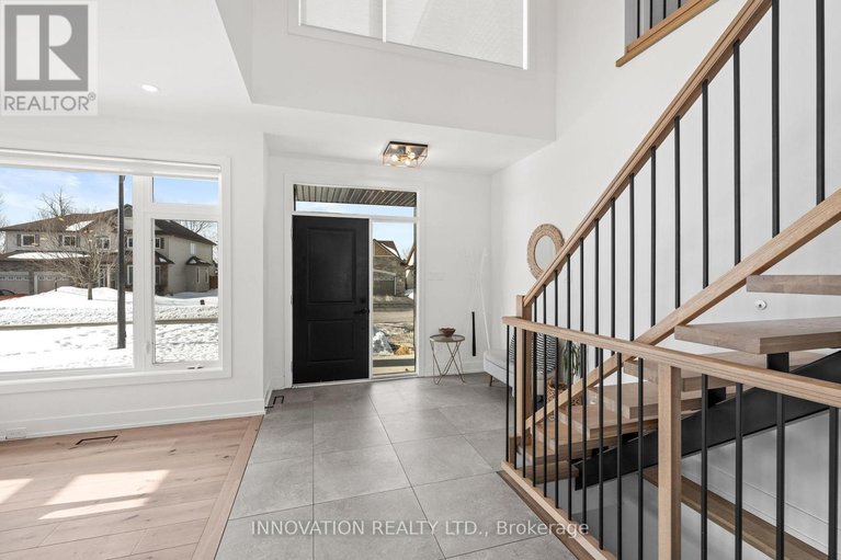 29436739/195-charlies-lane/carp/ottawa/ontario/K0A1L0_3