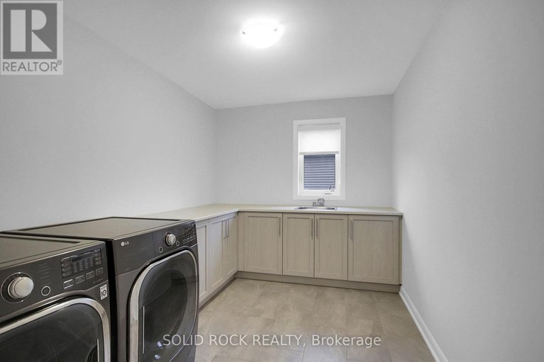 29667362/42-conch-way/mahogany-community/ottawa/ontario/K4M0M4_34