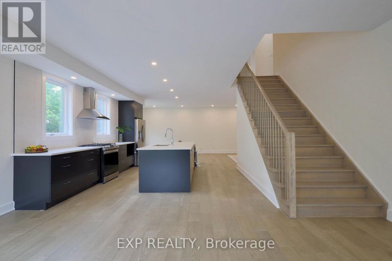 28826940/62-columbus-avenue-s/overbrook/ottawa/ontario/K1K1R3_5