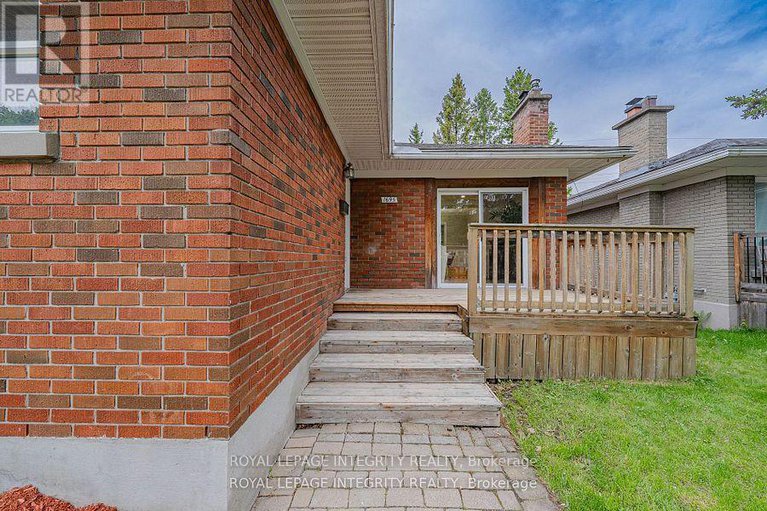 28557939/1695-gage-crescent-n/bel-air-heights/ottawa/ontario/K2C0Z7_3