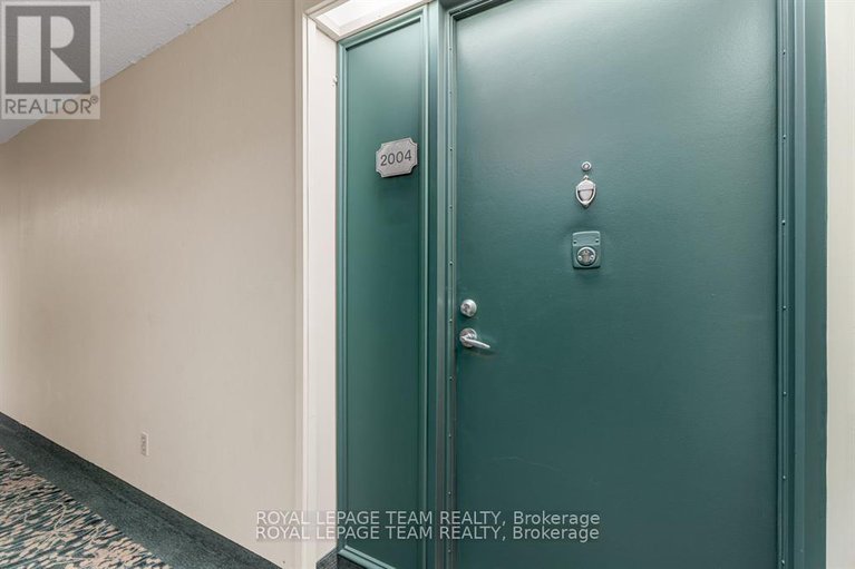 28809753/2004-415-greenview-avenue/britannia/ottawa/ontario/K2B8G5_19