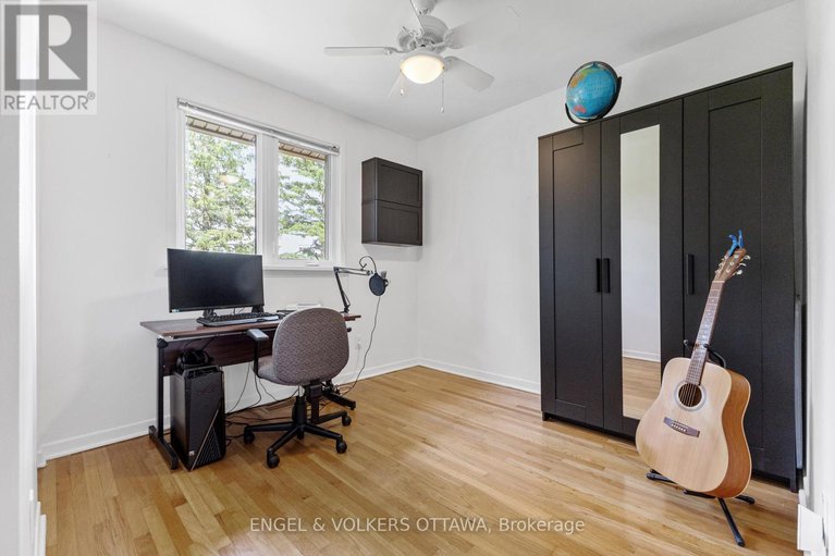 28638772/31-assiniboine-drive/borden-farmstewart-farmcarleton-heightsparkwood-hills/ottawa/ontario/K2E5R8_20